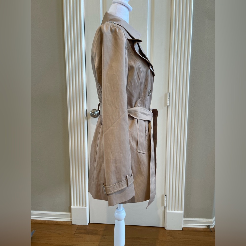 Express Tan Trench Coat with Notched Lapels - Picture 4 of 15